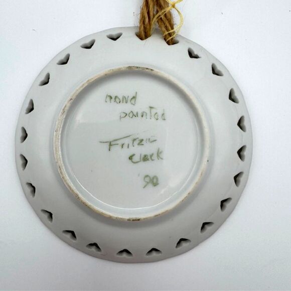 VTG Signed Hand Painted Forest Stream Reticulated Hearts Gold Tone Rim Dish 4"D - Picture 3 of 7